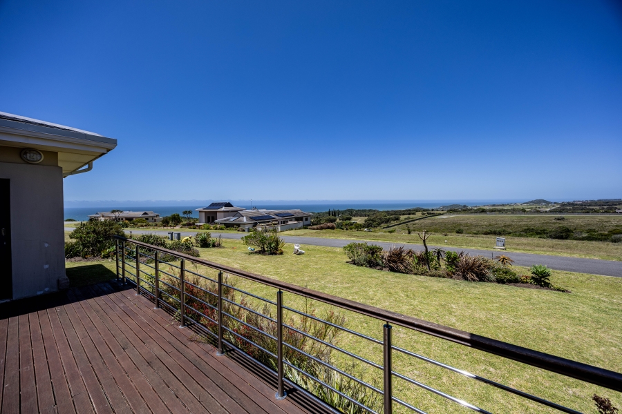 3 Bedroom Property for Sale in Kwelera Eastern Cape